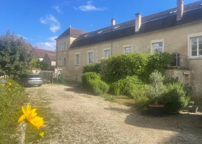 Logis Hostellerie des Clos